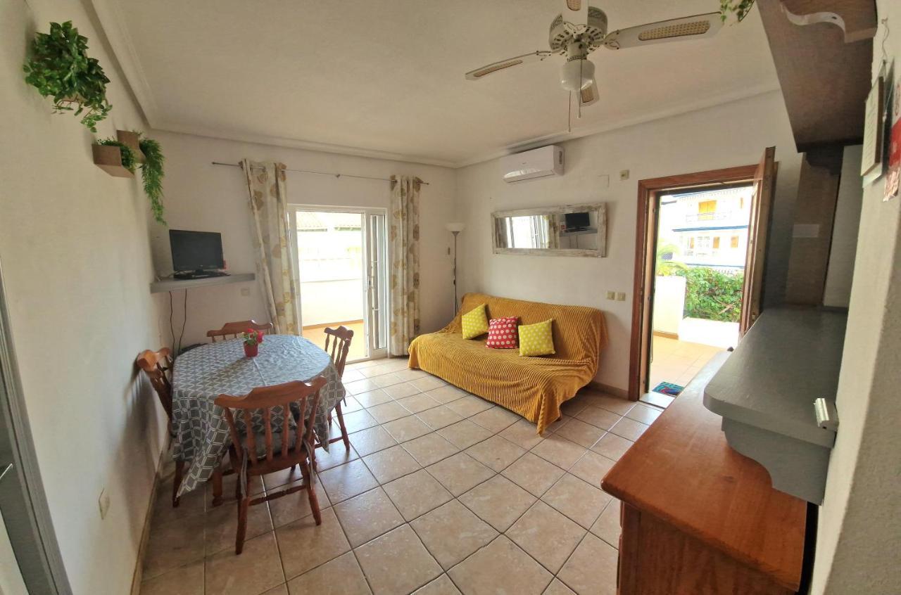 Lovely Apartment Near The Beach In Sunny La Mata Torrevieja Eksteriør billede